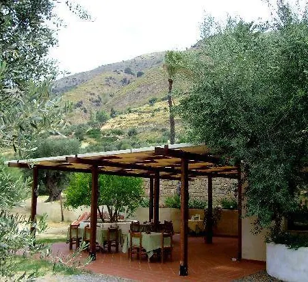 Masseria Maggiore 农家乐 Pettineo